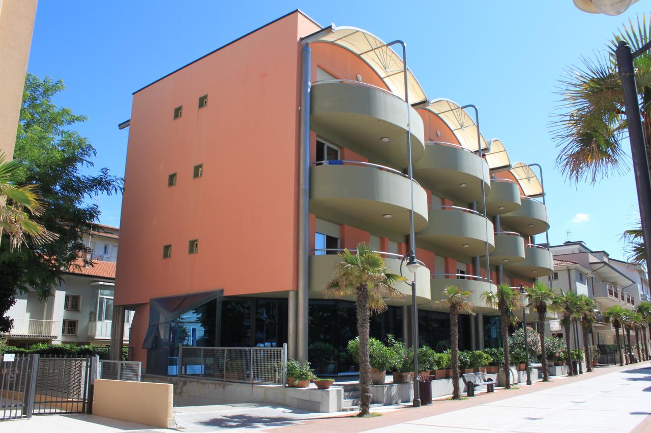 Residence Myricae Bellaria-Igea Marina Exterior foto